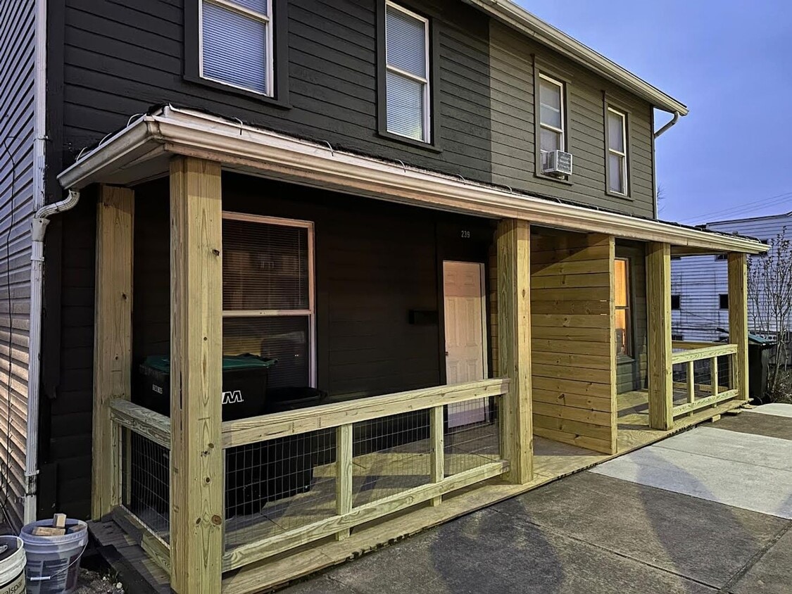 239 W 7th Ave, Tarentum, PA 15084 House Rental in Tarentum, PA