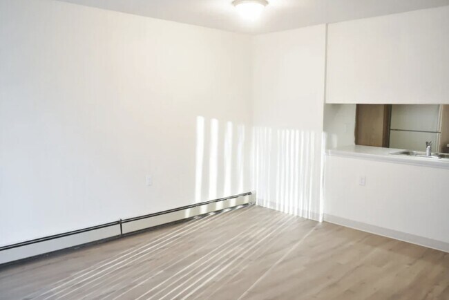 Foto del edificio - 839 S Clinton St