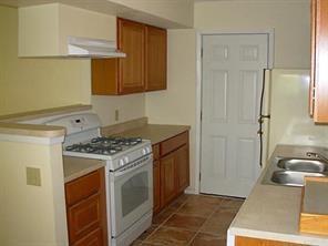 Building Photo - 2105 Meadow Glen