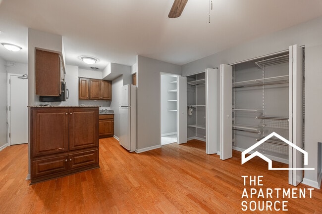 Photo - 744 W Gordon Terrace Apartment