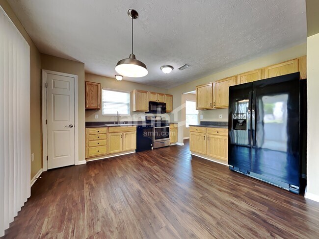 Foto del edificio - 7696 Haverhill Lane