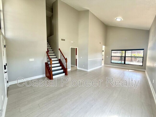 Foto del edificio - 8758 Huntfield St