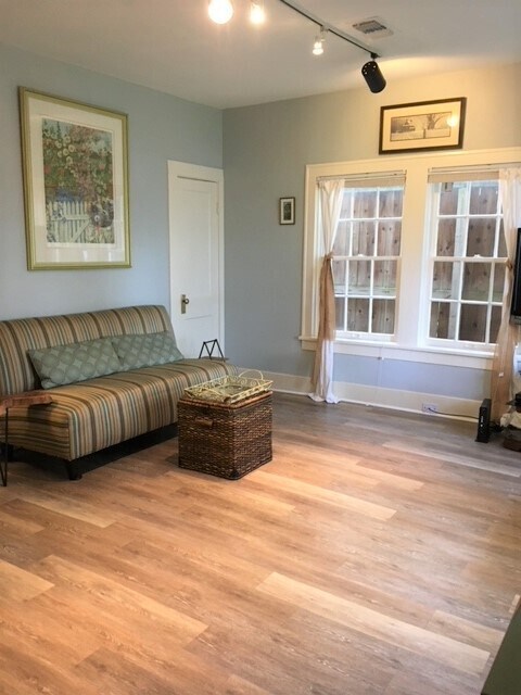 Living room - 1915 Harold Street Unit B
