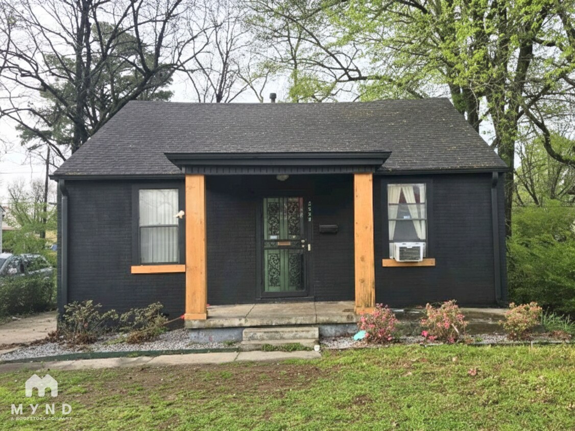 Foto principal - 2325 Riley Ave