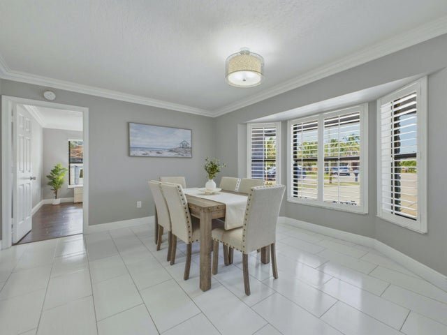Building Photo - 1127 Sea Pines Way