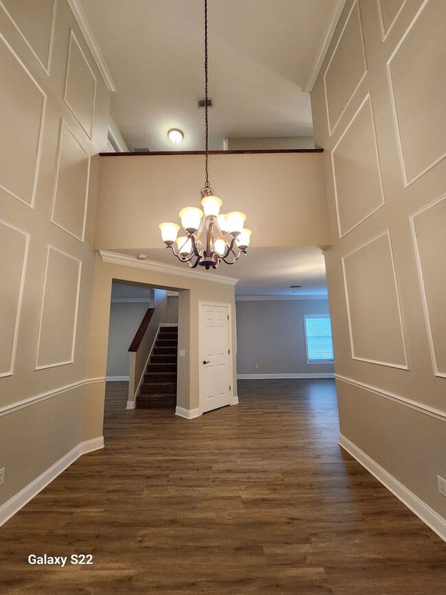 Building Photo - BEAUTIFUL TOWNHOUSE AT TOSCANA!