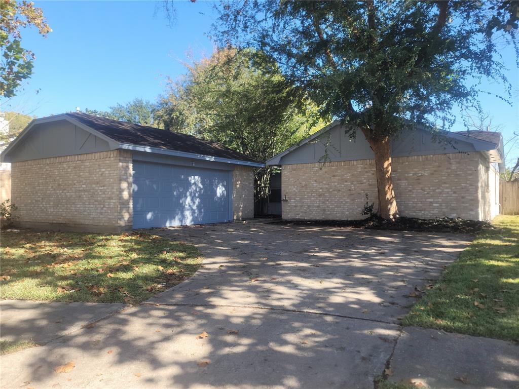7919 Corrales Dr, Houston, TX 77083 House Rental in Houston, TX