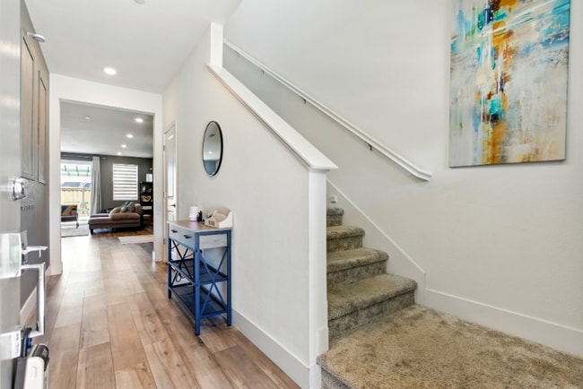 Building Photo - 5758 Tournament Ct