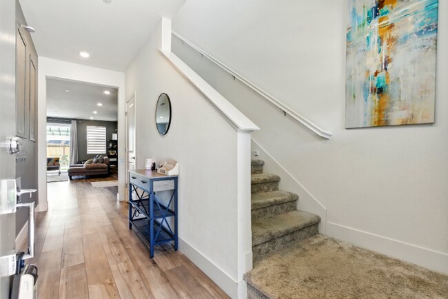 Foto del edificio - 5758 Tournament Ct