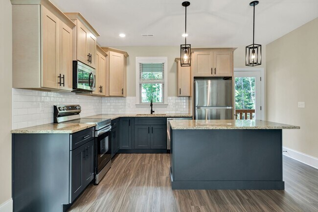 Foto del edificio - 457 Hungry Hollow Rd SE