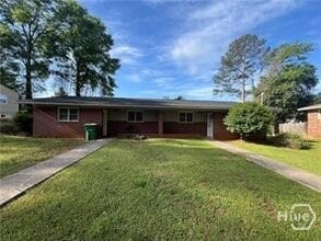 Building Photo - 127 Pineview Dr