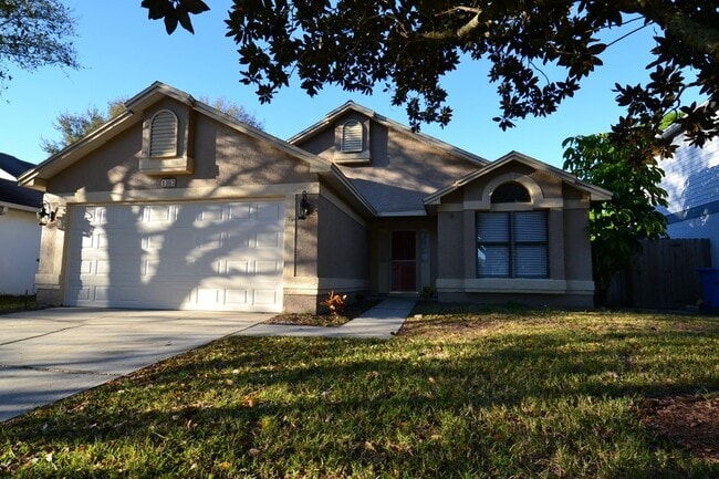 Gorgeous fully upgraded pool home in Ovied... - Gorgeous fully upgraded pool home in Ovied...