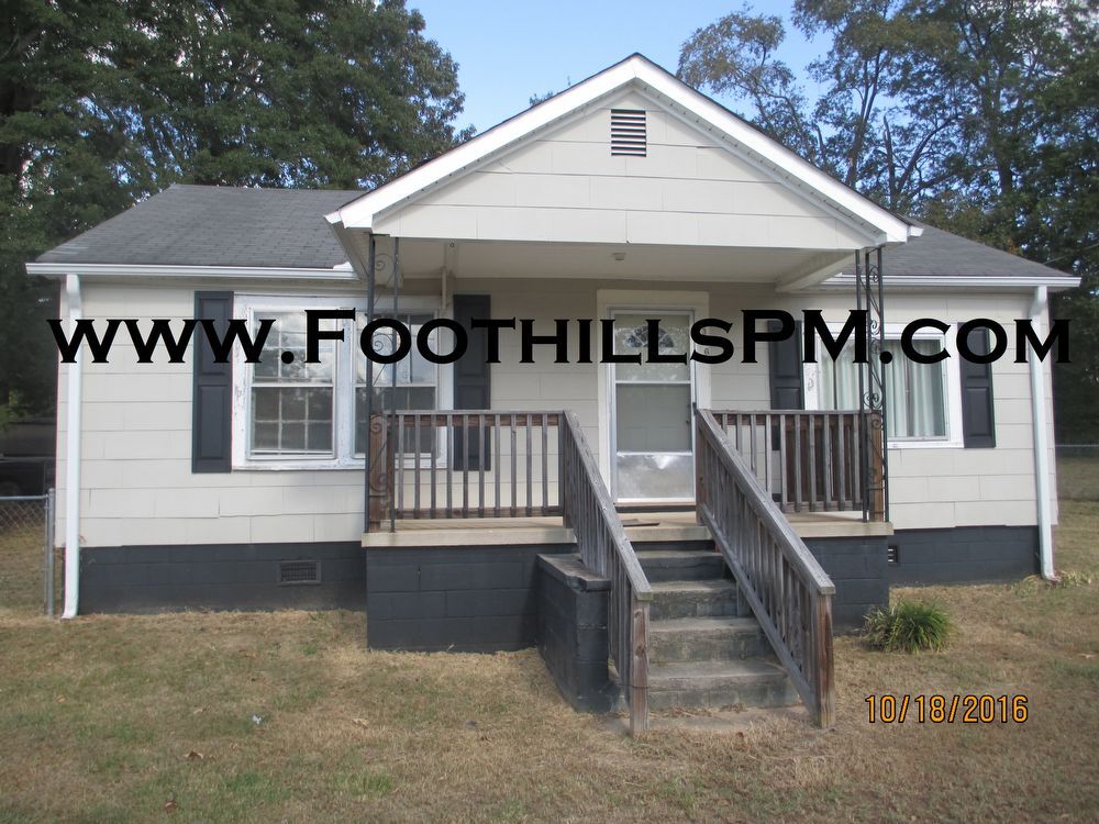 Primary Photo - 306 W Church Street