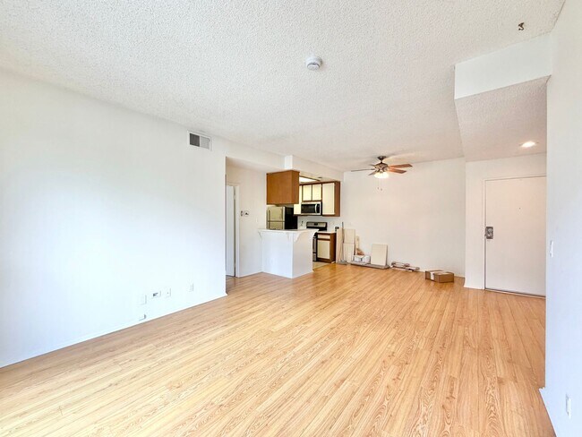 Foto del edificio - 10932 Morrison St