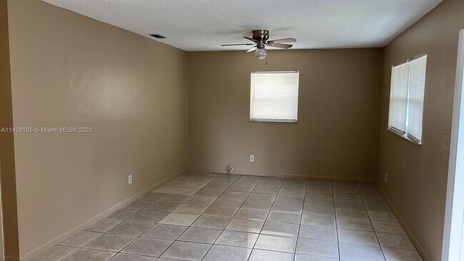 Foto del edificio - 2116 Liberty St