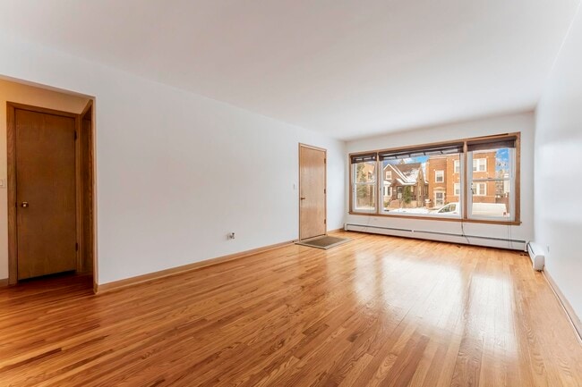 Building Photo - 4936 N Marmora Ave