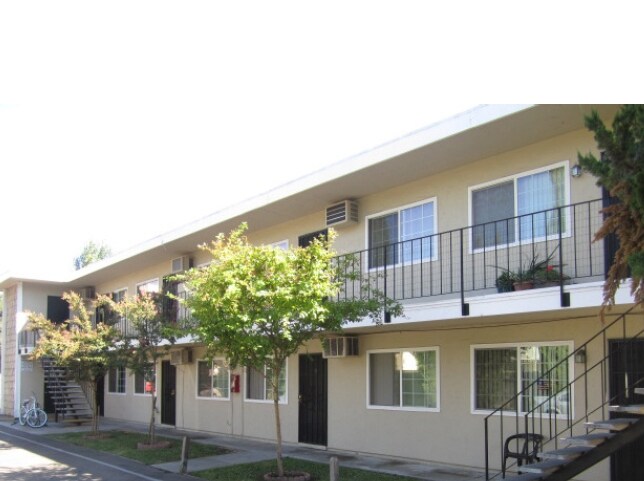 Foto principal - 561 Pecan St