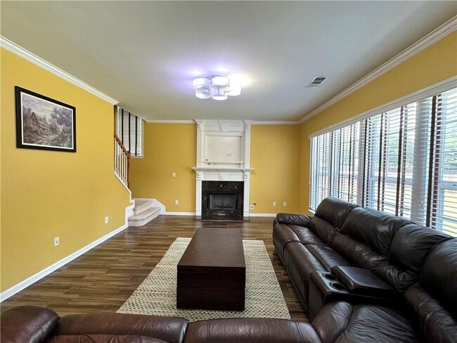 Building Photo - 8965 Friarbridge Dr