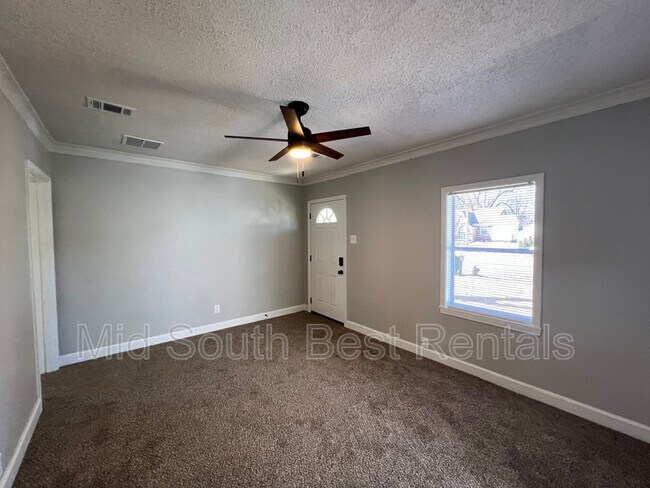 Foto del edificio - 1756 S Lauderdale St