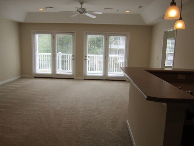 Building Photo - 908 Resort Cir