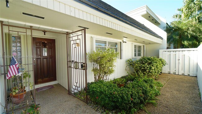 Building Photo - 8302 SW 81st Ter