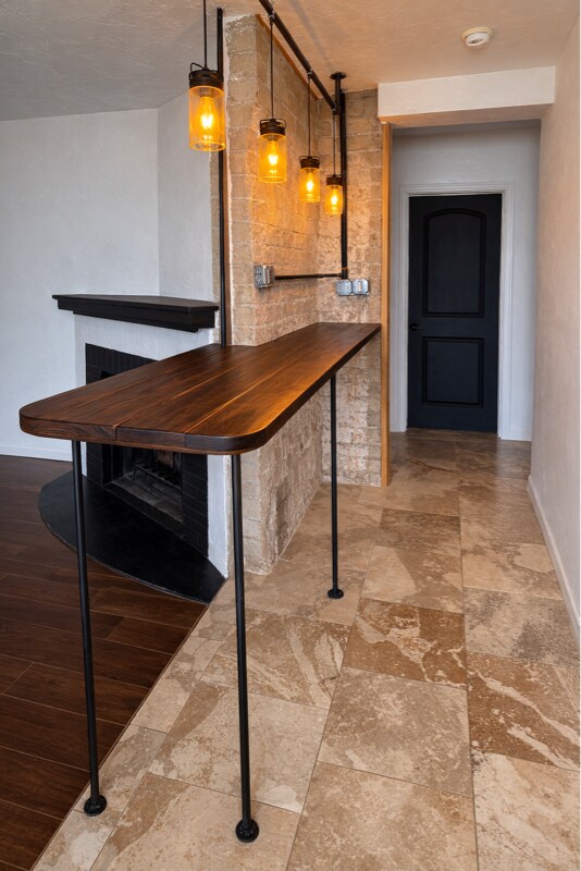 Building Photo - 714 E Eason Ave