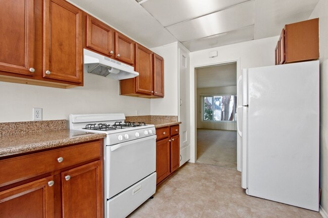 Building Photo - 1234 10th St