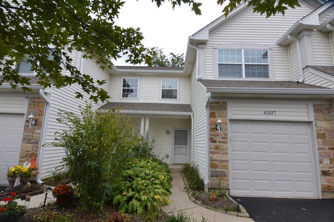 Building Photo - 8307 Sierra Woods Ln