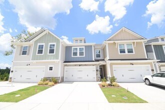 Building Photo - 113 Quartz Hl Wy