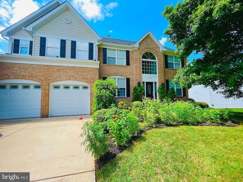 Primary Photo - 11601 Gunpowder Dr