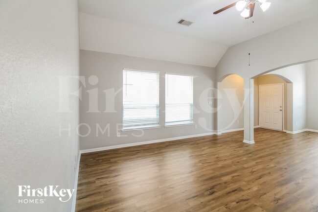 Foto del edificio - 4810 Bay Vista Dr