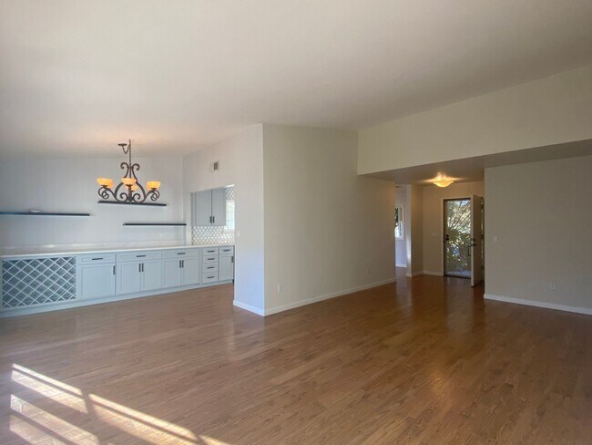 Foto del edificio - Gorgeous 4 Bedroom Home - Coming Soon