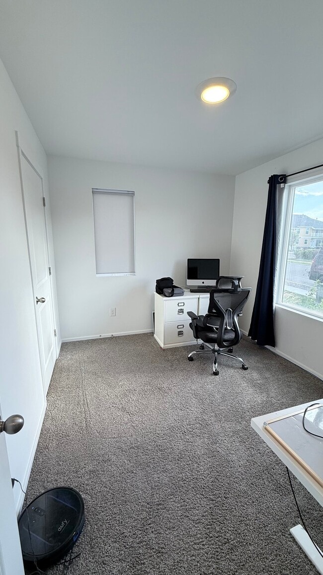 Foto del edificio - 3965 N Eagle Pt Ln