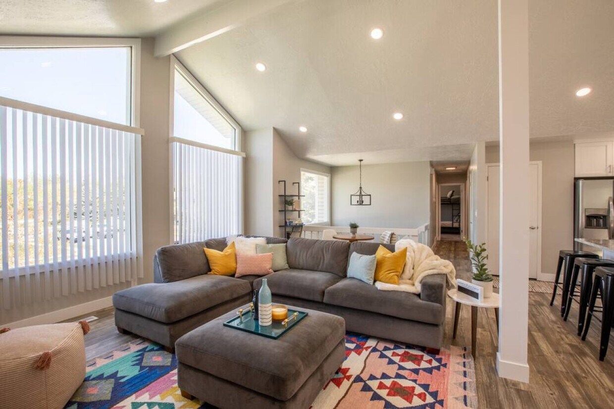 Foto principal - 2196 Karalee Way