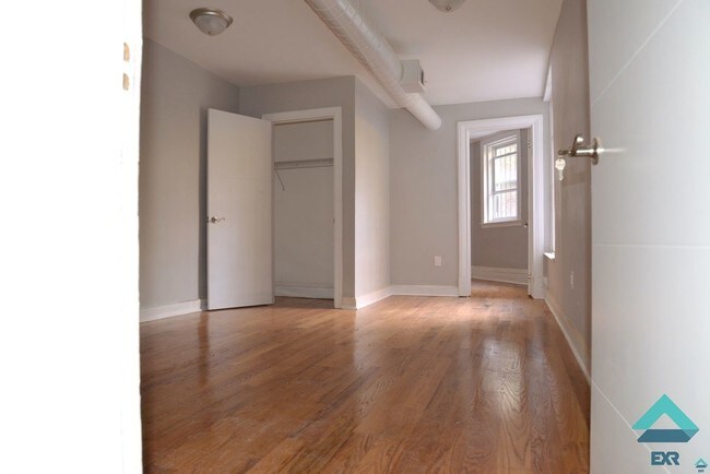 Building Photo - 229 Washington Ave