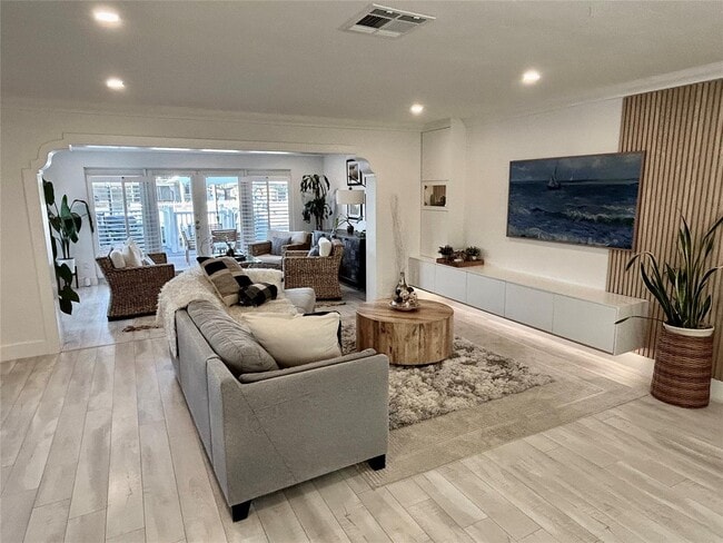 Foto del edificio - 1473 NE 53rd Ct