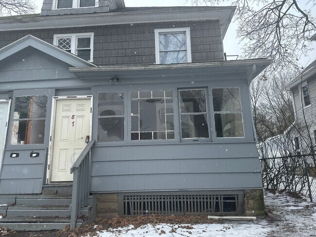 Foto del edificio - 85-87-87 Pullman Ave