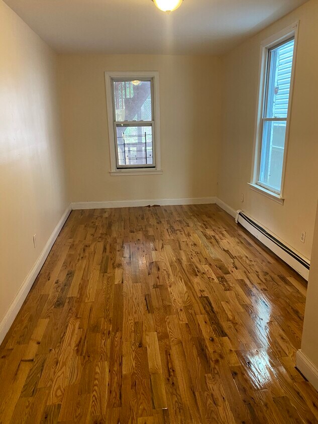 Primary Photo - 140 Arlington Ave