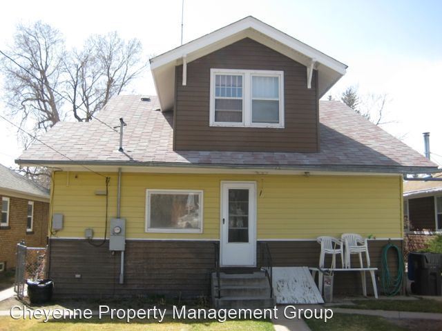 Building Photo - 3011 Pioneer Ave