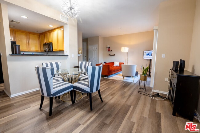 Foto del edificio - 4600 Don Lorenzo Dr