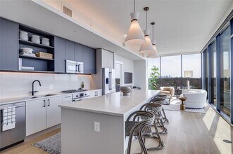 Building Photo - 8119 Douglas Ave