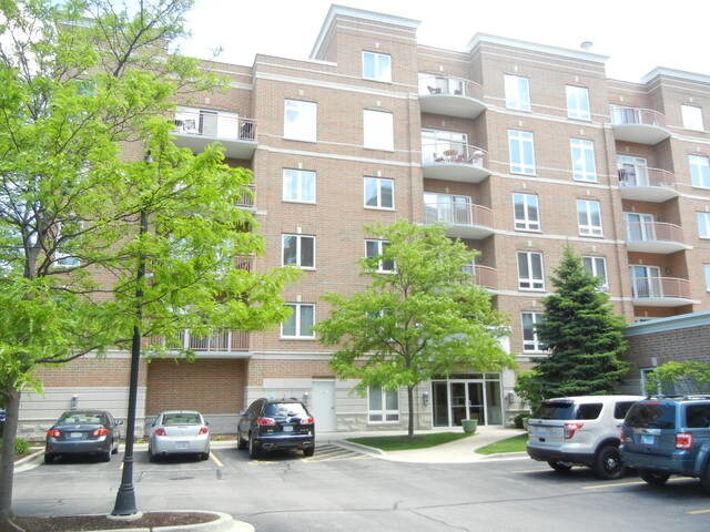 Building Photo - 787 Graceland Ave