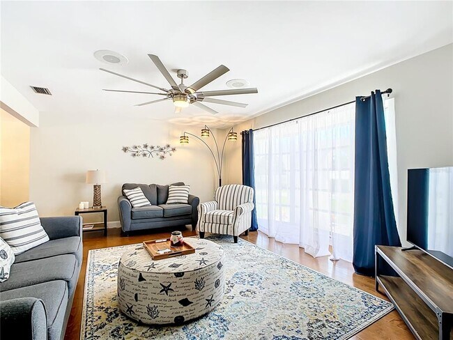 Foto del edificio - 2250 Watrous Dr