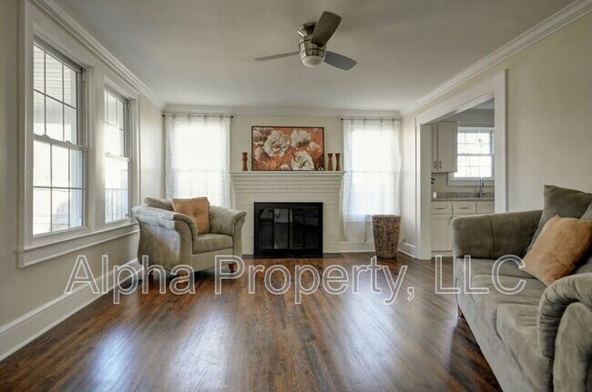 Foto del edificio - 407 S Florida Ave