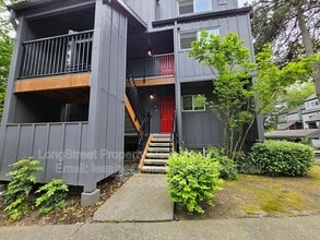 Building Photo - 4 Touchstone Dr