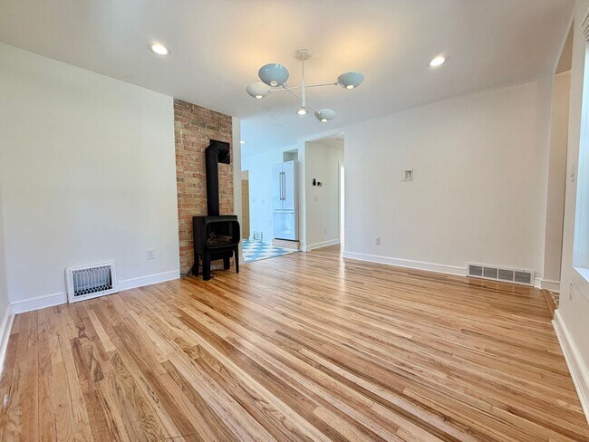 Foto del edificio - 262 Browning Ave