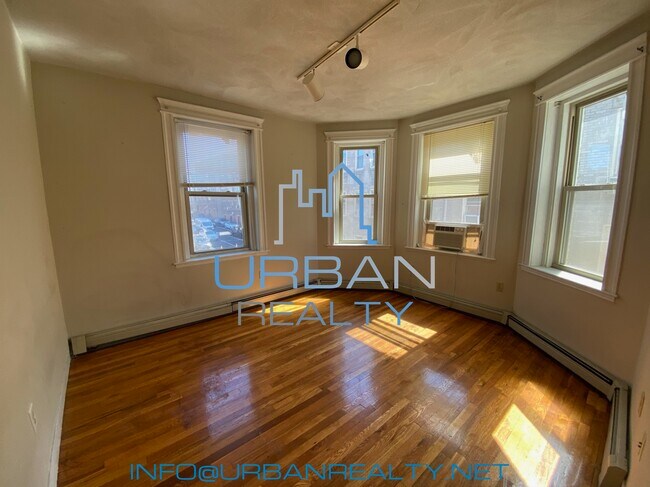 Foto del edificio - 9 Colborne Rd