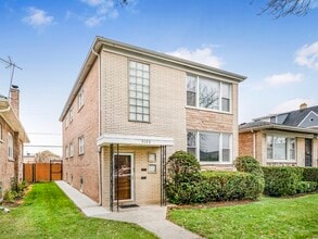 Building Photo - 2520 N Neva Ave