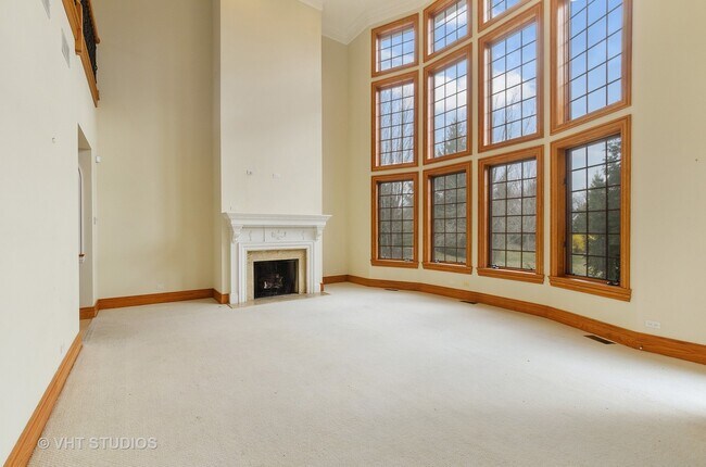 Foto del edificio - 460 Hunter Ln