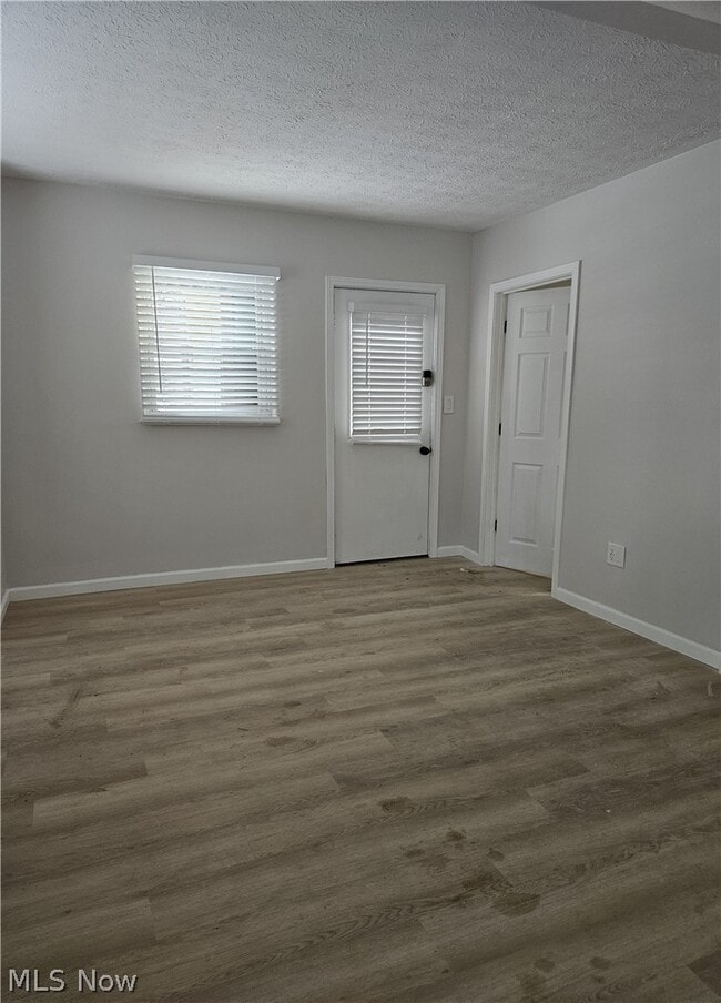 Building Photo - 2430 Talbot St